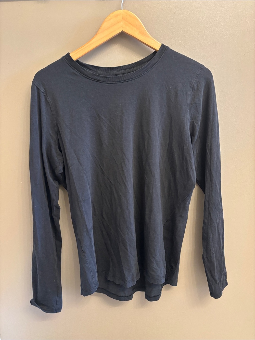 Black cotton Lululemon long sleeve
